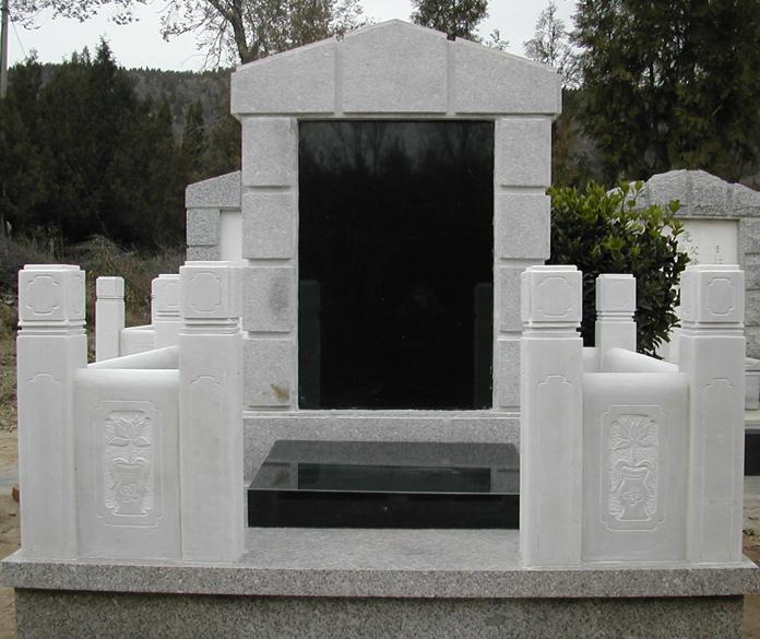 九里山公墓柒柱家族墓
