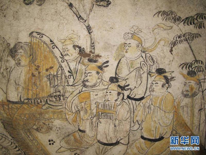唐代著名画家韩滉父母的壁画墓